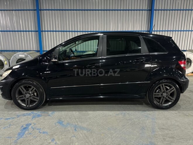 Mercedes B 200 2011, 295,000 km - 1.6 l - Bakı