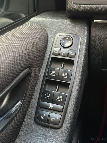 Mercedes B 200 2011, 295,000 km - 1.6 l - Bakı
