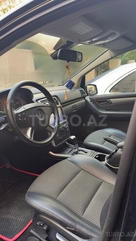 Mercedes B 200 2011, 295,000 km - 1.6 l - Bakı