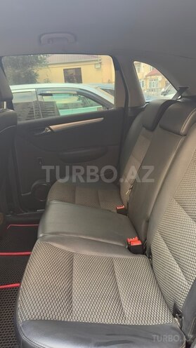 Mercedes B 200 2011, 295,000 km - 1.6 l - Bakı