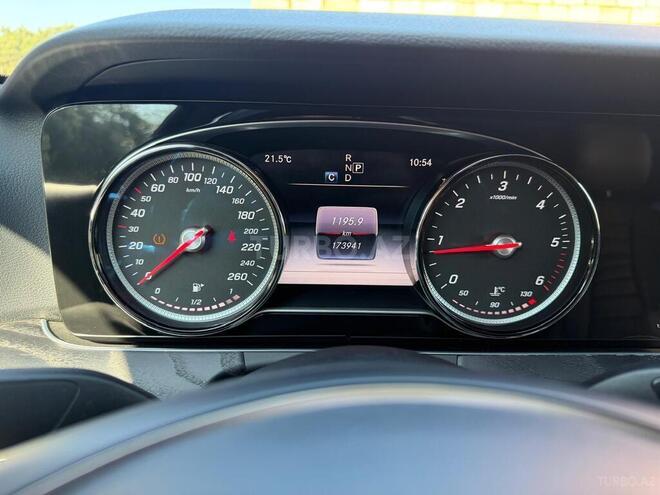 Mercedes E 220 d 2018, 174,000 km - 2.0 л - Bakı