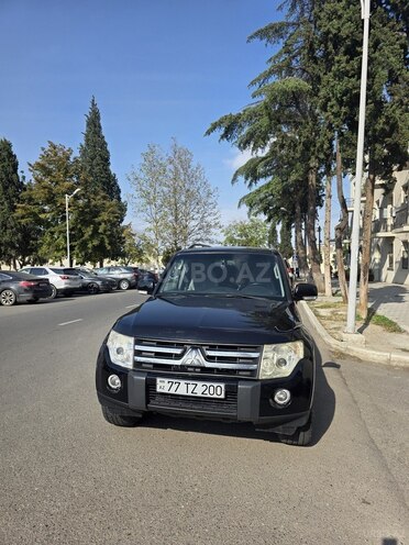 Mitsubishi Pajero 2007, 289,000 km - 3.2 l - Bakı