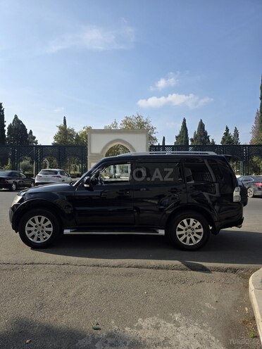 Mitsubishi Pajero 2007, 289,000 km - 3.2 l - Bakı