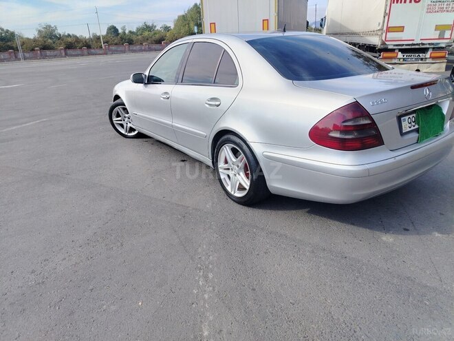 Mercedes E 200 2006, 150,000 km - 2.2 л - Zaqatala