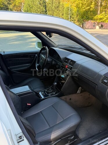 Mercedes C 230 1999, 400,000 km - 2.3 l - Mingəçevir