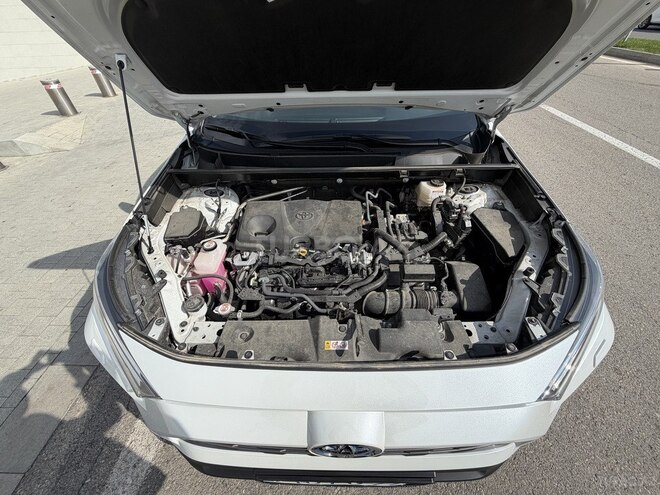 Toyota RAV4 2024, 17,000 km - 2.5 л - Bakı