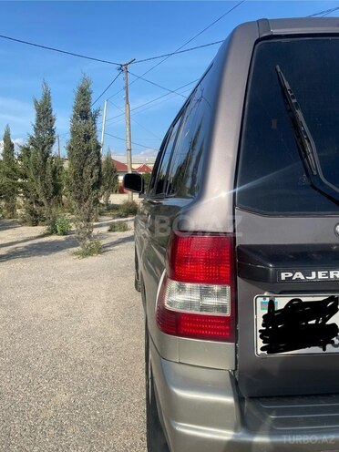 Mitsubishi Pajero io 1998, 290,000 km - 1.8 л - Bakı