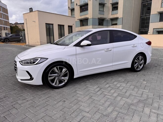 Hyundai Avante 2017, 139,200 km - 1.6 l - Bakı