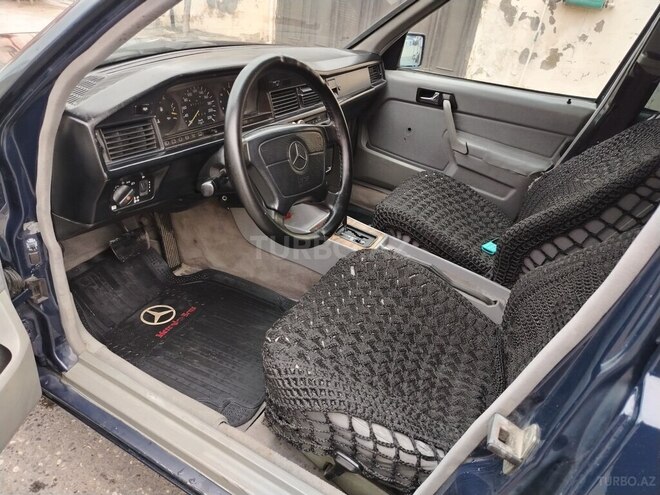 Mercedes 190 1993, 320,000 km - 2.0 l - Bakı