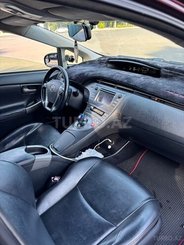 Toyota Prius 2013, 314,000 km - 1.8 l - Mingəçevir