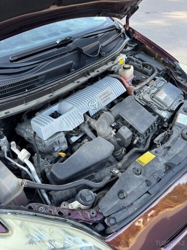 Toyota Prius 2013, 314,000 km - 1.8 l - Mingəçevir