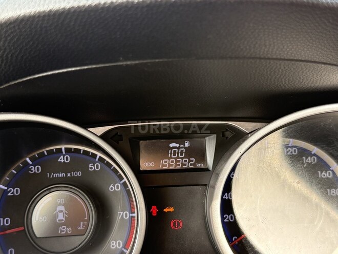 Hyundai ix35 2013, 199,000 km - 2.0 l - Bakı