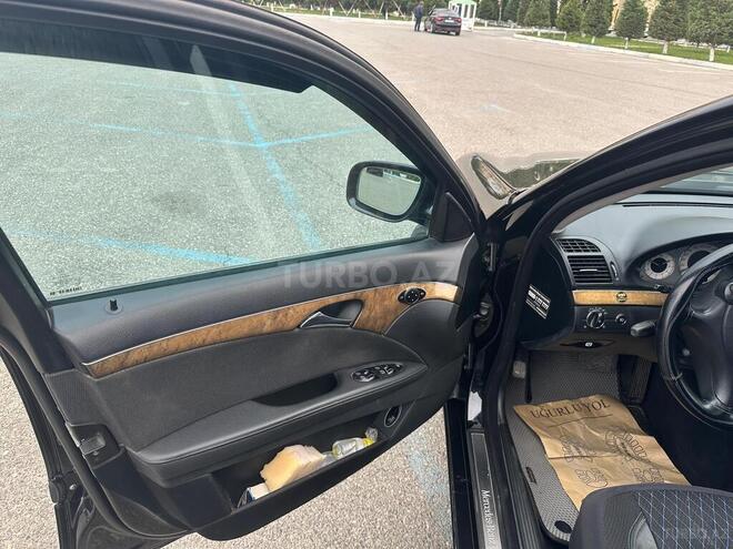 Mercedes E 220 2007, 260,000 km - 2.2 l - Sumqayıt
