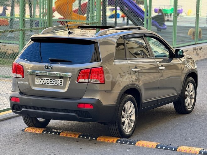 Kia Sorento 2010, 225,456 km - 2.0 l - Bakı
