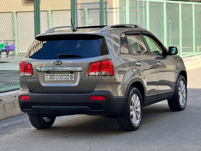 Kia Sorento 2010, 225,456 km - 2.0 l - Bakı