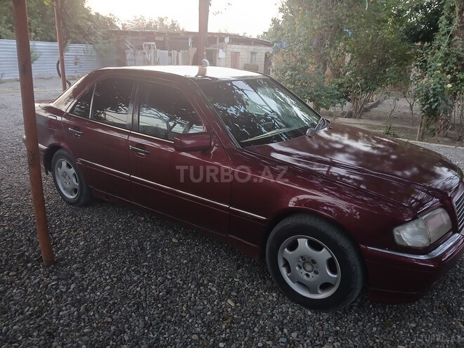Mercedes C 180 1995, 322,000 km - 1.8 l - Zaqatala