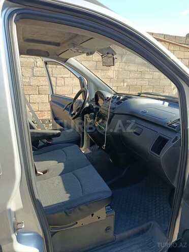 Mercedes  2013, 289,700 km - 2.1 l - Gəncə