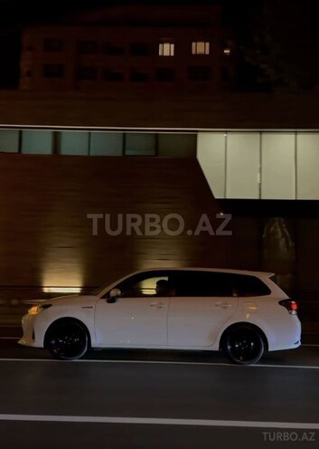 Toyota Corolla Fielder 2018, 198,000 km - 1.5 l - Bakı