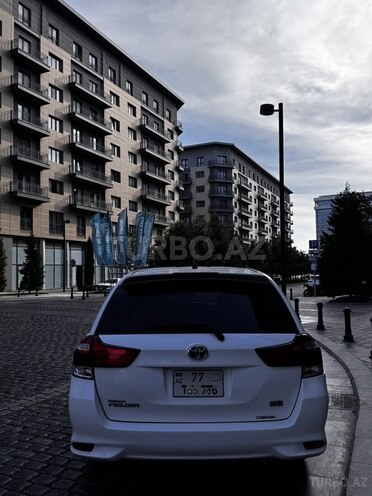 Toyota Corolla Fielder 2018, 198,000 km - 1.5 l - Bakı