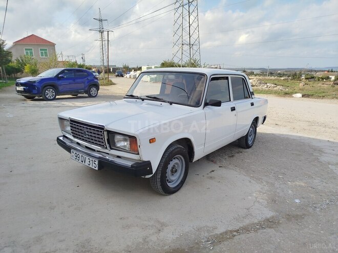 LADA (VAZ) 2107 2005, 258,000 km - 1.6 л - Bakı