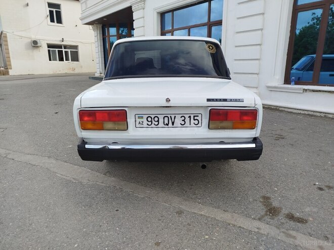 LADA (VAZ) 2107 2005, 258,000 km - 1.6 л - Bakı