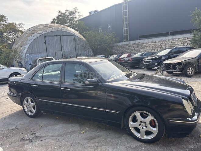 Mercedes E 270 2000, 542,125 km - 2.7 l - Bakı