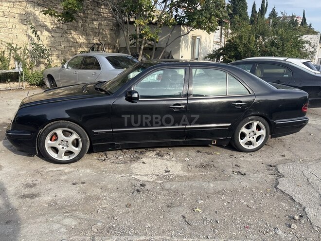 Mercedes E 270 2000, 542,125 km - 2.7 l - Bakı