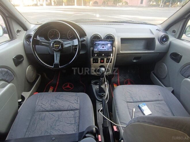 Renault Logan 2006, 250,000 km - 1.6 l - Mingəçevir
