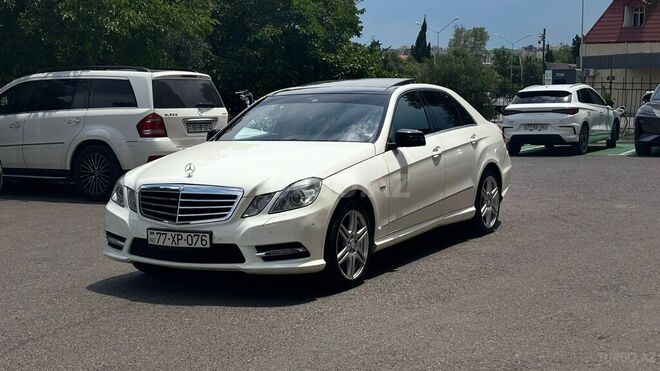 Mercedes E 250 2012, 178,000 km - 1.8 l - Bakı