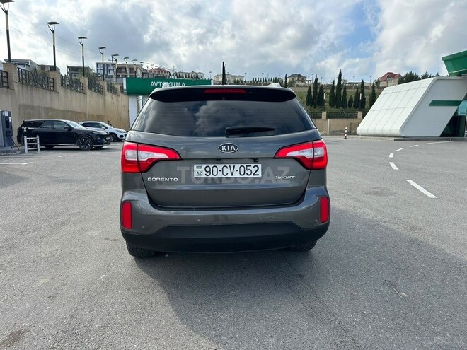 Kia Sorento 2013, 210,860 km - 2.0 l - Bakı
