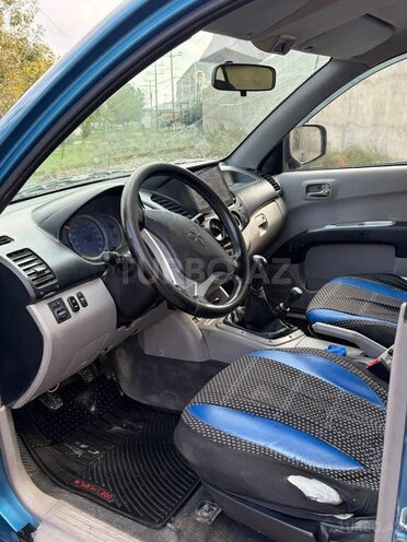 Mitsubishi L200 2008, 310,277 km - 2.5 л - Bakı