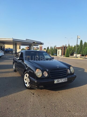 Mercedes E 200 1999, 421,603 km - 2.0 л - Gəncə
