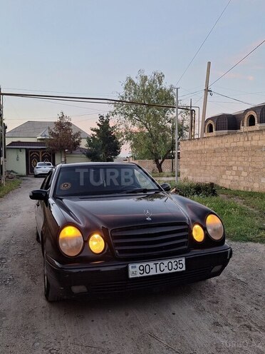 Mercedes E 200 1999, 421,603 km - 2.0 л - Gəncə