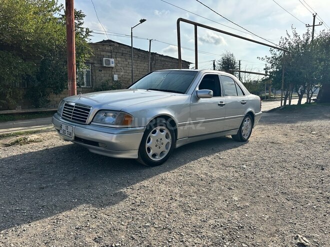 Mercedes C 220 1996, 258,562 km - 2.2 л - Bakı