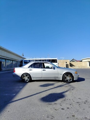 Mercedes C 230 1999, 250,000 km - 2.3 л - Xaçmaz
