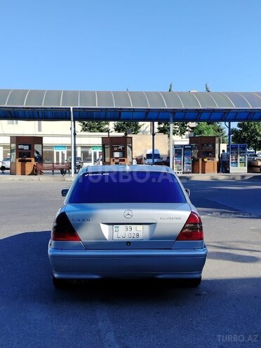 Mercedes C 230 1999, 250,000 km - 2.3 л - Xaçmaz