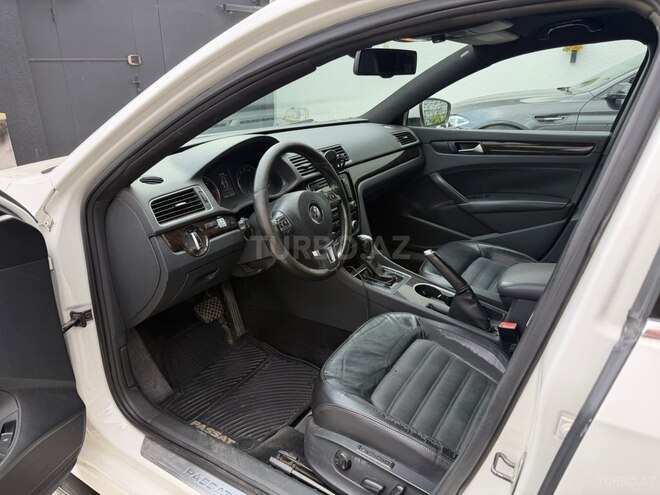 Volkswagen Passat 2014, 260,000 km - 2.0 l - Bakı