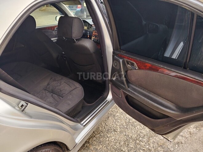 Mercedes E 220 1999, 461,000 km - 2.2 l - Bakı