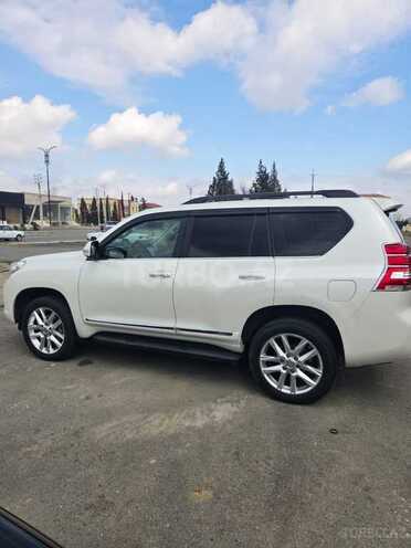 Toyota Land Cruiser Prado 2010, 200,000 km - 2.7 л - Goranboy
