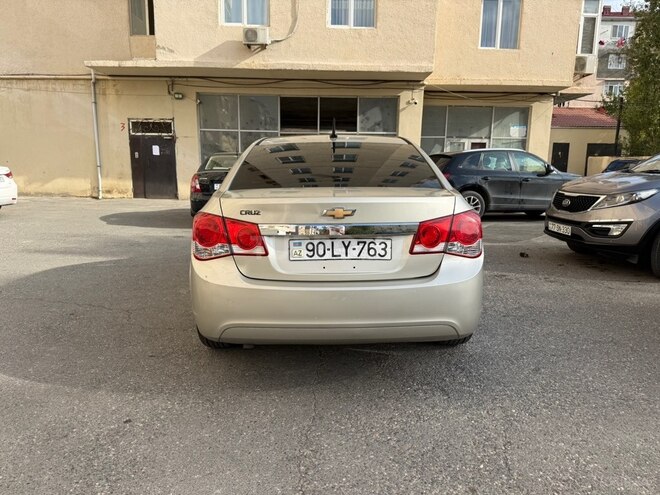 Chevrolet Cruze 2013, 270,000 km - 1.4 l - Sumqayıt