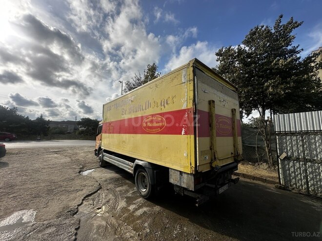 Mercedes Atego 1528 2000, 500,000 km - 6.4 l - Bakı