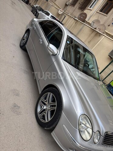 Mercedes E 240 2005, 270,000 km - 2.6 l - Xırdalan