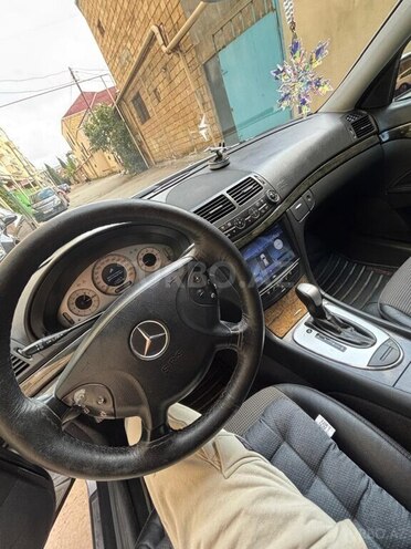 Mercedes E 240 2005, 270,000 km - 2.6 l - Xırdalan