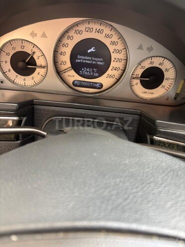 Mercedes E 240 2005, 270,000 km - 2.6 l - Xırdalan