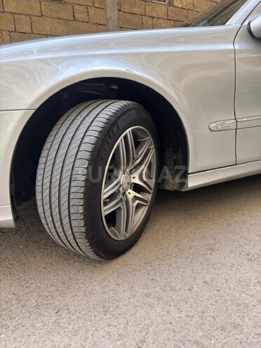 Mercedes E 240 2005, 270,000 km - 2.6 l - Xırdalan