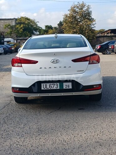 Hyundai Elantra 2019, 195,662 km - 2.0 л - Bakı
