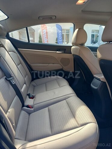 Hyundai Elantra 2019, 195,662 km - 2.0 л - Bakı