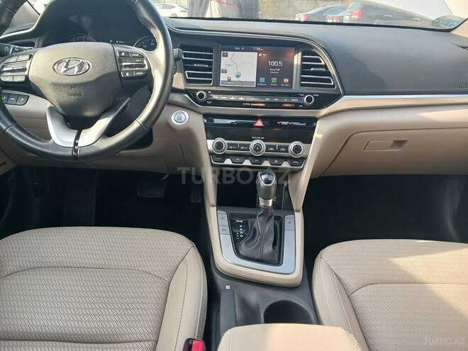 Hyundai Elantra 2019, 195,662 km - 2.0 л - Bakı