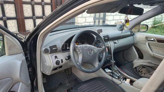 Mercedes C 200 2000, 300,000 km - 2.0 l - Ağstafa