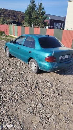 Hyundai Accent 1995, 204,400 km - 1.3 l - Quba